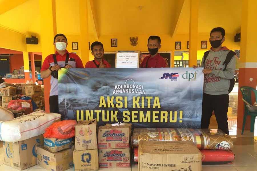 Aksi Peduli JNE Bengkulu Kirim Bantuan Gratis Ongkir untuk Korban Bencana Sumatera