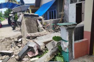 Ratusan Rumah Rusak Berat Usai Diguncang Gempa Magnitudo 7,4 di NTT