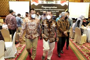 Apresiasi Pemda dan Pelaku Usaha, Pemprov Jatim Berikan Paritrana Award 2021
