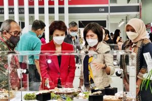 Menteri Singapura Kagumi Produk Perhiasan Indonesia