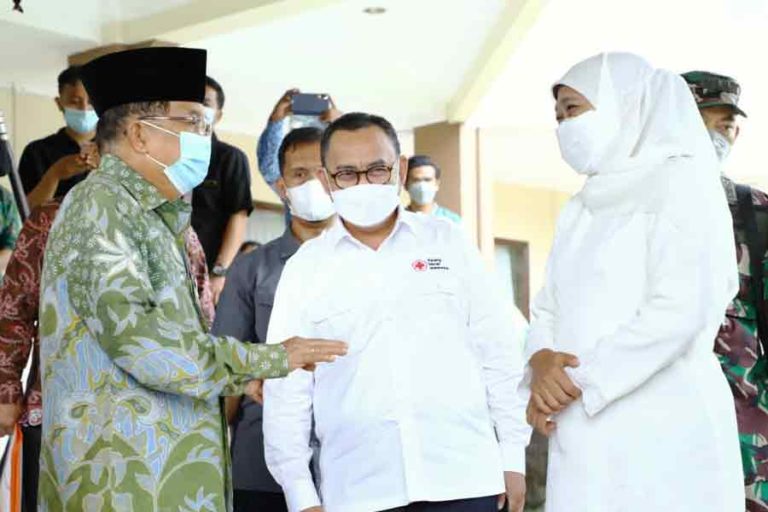 Gubernur Khofifah Harap Dewan Masjid Indonesia Dorong Pemberdayaan Ekonomi Umat
