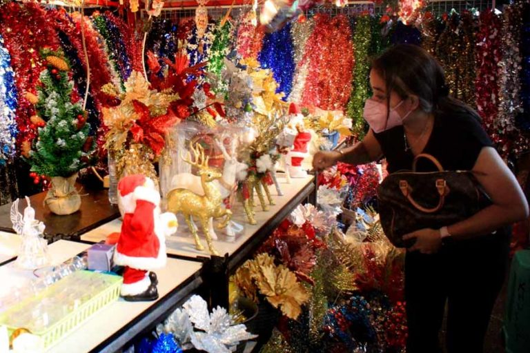 Berkah Natal dan Tahun Baru, Indef : Momentum Pemulihan Ekonomi