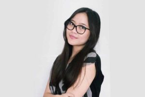 Usung tema Perempuan dalam Wayang Purwa, Stella Arawinda Raih Juara Esai Nasional