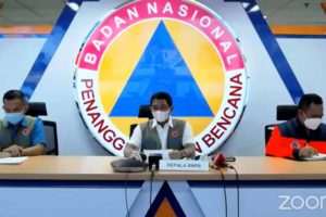 Presiden Jokowi Perintahkan BNPB Pastikan Penanganan Darurat Bencana Guguran Awan Panas Semeru
