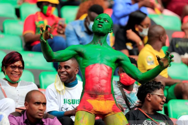 6 Orang Meninggal Akibat Kerumunan Di Luar Stadion Olembe Saat Kamerun Kalahkan Comoros