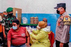 Wow, Cakupan Vaksinasi Indonesia Masuk Peringkat 5 Besar Dunia