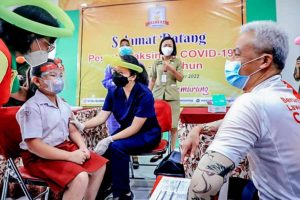 Tentang Vaksinasi Anak, Ganjar Pranowo Minta Kabupaten dan Kota Segera Balapan