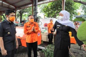 Hadapi Cuaca Ekstrim, Khofifah Minta BPBD Proaktif Lakukan Mitigasi dan Kordinasi