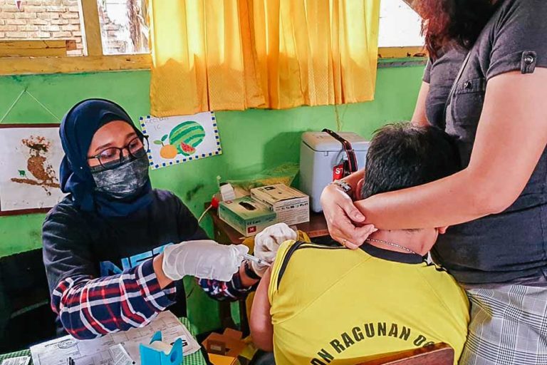 Gelar Vaksinasi Covid-19, NET dan ACT Rangkul 1000 Anak di Jakarta