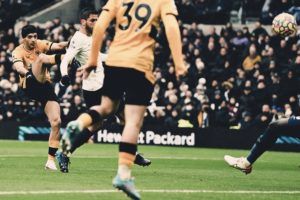 Tottenham vs Wolverhampton, Spurs Kuasai Permainan Tapi Kalah di Pertandingan