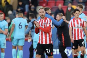 Brentford vs Newcastle, Debut Christian Eriksen Diwarnai Kartu Merah dan Kekalahan