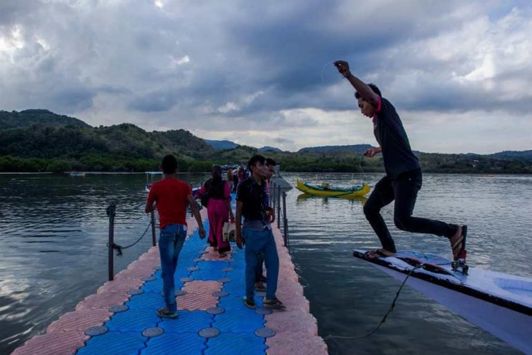 Bawean, Bidadari Cantik di Laut Jawa