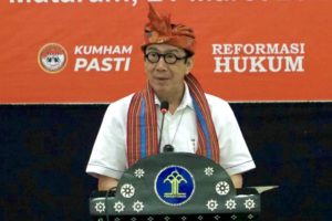 Menkumham: Kesadaran Hukum Masyarakat Dukung Iklim Investasi