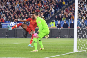 Brace Tammy Abraham Bawa AS Roma Menangi Derby Della Capitale Lawan Lazio