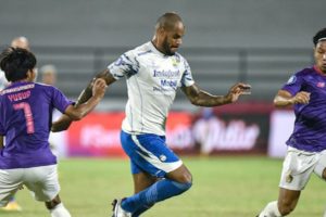 Imbang Lawan Persik Kediri, Persib Bandung Gagal Juara Liga 1 Indonesia