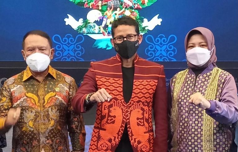 Sandiaga Uno: Kerjasama dengan Pemprov Kalbar Wujudkan Pariwisata Ekonomi Baru