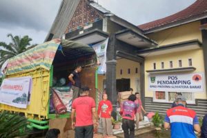 Subholding Upstream Regional Sumatera Zona 1 Salurkan Bantuan pada Korban Gempa Pasaman