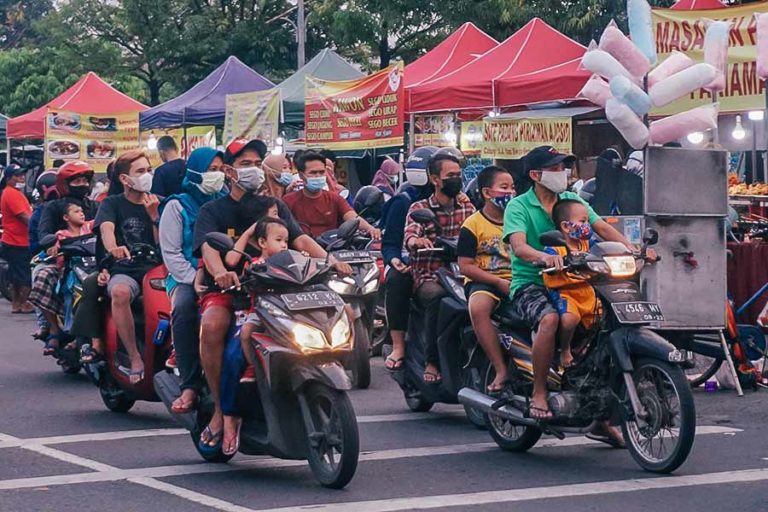 Terbanyak di Pulau Jawa, Covid-19 di Indonesia Bertambah 16.110 Kasus