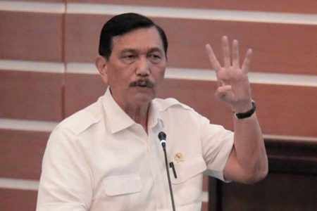 Harga BBM Bersubsidi Dipastikan Naik, Luhut: Dalam Waktu Dekat