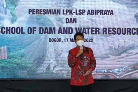Jawab Tantangan Zaman, Brantas Abipraya Resmikan Sekolah Spesialis Bendungan