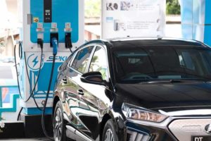 Layani Pengguna Kendaraan Listrik, PLN Luncurkan Promo Super Everyday Mulai Rp 850 Ribu