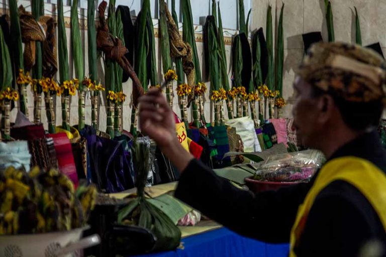 Entas-entas, Jalan Riuh Mengingat Leluhur sekaligus Merayakan Kematian