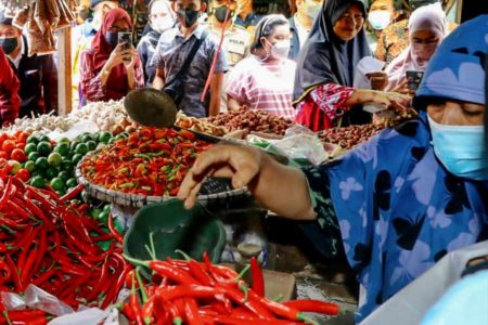Empat Hari Ramadhan, Harga Sejumlah Bahan Pokok Masih Tinggi