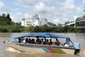 Speed Boat Jadi Pilihan Utama Angkutan Mudik di Muara Teweh Kalimantan Tengah