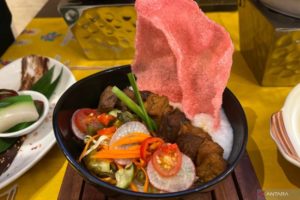 Bubur Ase, Makanan Khas Betawi yang Mulai Langka dan Harus Diaduk