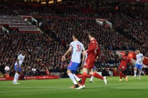 Liverpool 4-0 Manchester United, Brace Salah Bawa The Reds Puncaki Klasemen Premier League