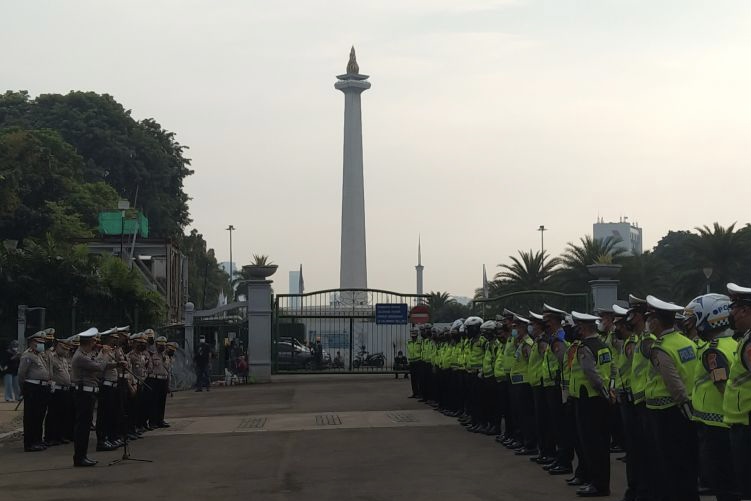 5 Siswa STM Ditangkap Polisi Saat Berangkat Ikut Demo Mahasiswa di DPR