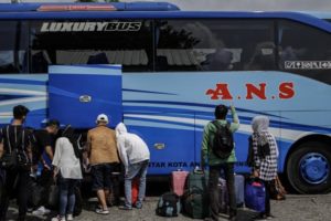 Temukan Praktik Calo Tiket di Terminal Kalideres, Pemudik Bisa Melapor