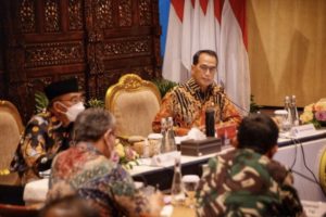 Menteri Perhubungan Pimpin Rakor Angkutan Lebaran bersama Menko PMK