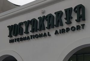 Bawa 171 Penumpang, Penerbangan Perdana Internasional di YIA Datang dari Kuala Lumpur