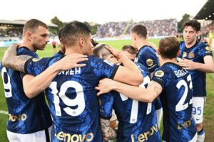 Kalahkan Spezia 1-3, Inter Milan Kembali Cicipi Puncak Klasemen Serie A