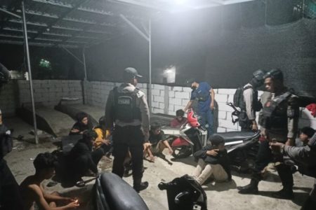 Polres Kota Bima Tangkap 12 Pemuda Bersenjata Tajam dan Mabuk