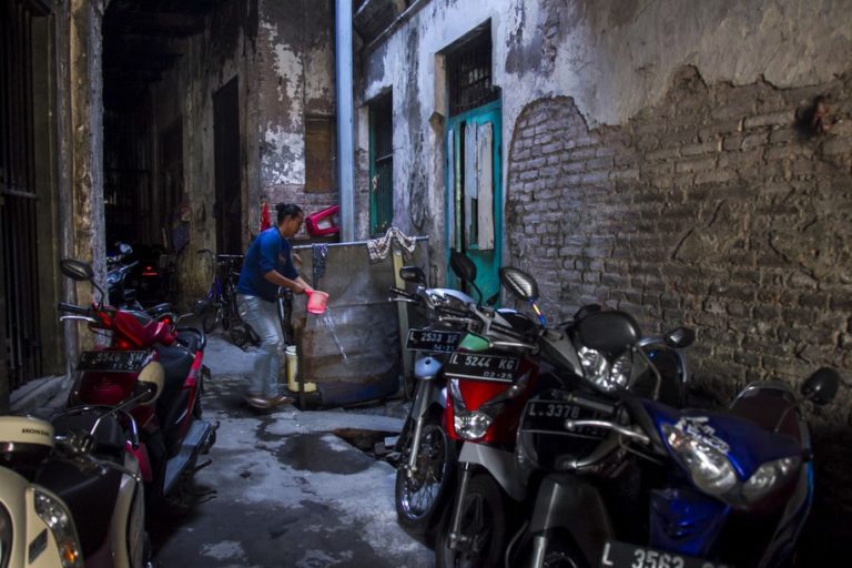 Mimpi Indah di Balik Sekat dan Ruang Gedung Kolonial