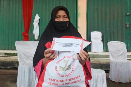 Diluncurkan di Jambi, BLT Minyak Goreng untuk Pertahankan Daya Beli Masyarakat