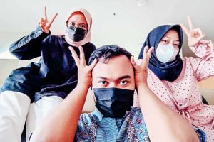 Mahasiswa UNESA Raih Juara 1 MMC 2022 Berkat Model Matematika Pada Penderita Diabetes Covid-19