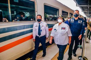 Tinjau Stasiun KA dan Pelabuhan, KLHK Ajak Masyarakat Mudik Minim Sampah