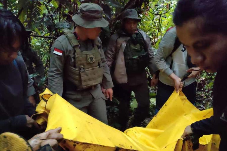 Melawan Saat Ditangkap, Satu DPO Teroris MIT Meninggal
