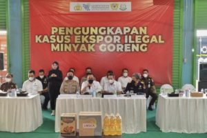 Polri Gagalkan Penyelundupan 8 Kontainer Minyak Goreng yang Akan Diekspor ke Timor Leste