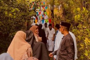 Jalan Kaki Ke Makam Raja Pertama, Tradisi 7 Syawal Warga Negeri Hitu Lama