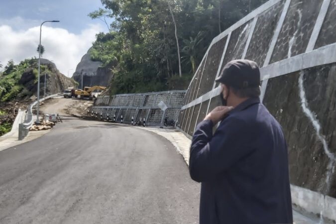 Tarik Minat Wisatawan, Dispar Kulon Progo Bangun Instalasi Ikan dari Tembaga di Waduk Sermo