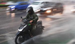 Hari Ini Sebagian Kawasan Indonesia Alami Cuaca Hujan Ringan