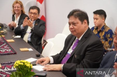 Pemerintah Putuskan untuk Perpanjang PPKM di Luar Jawa-Bali