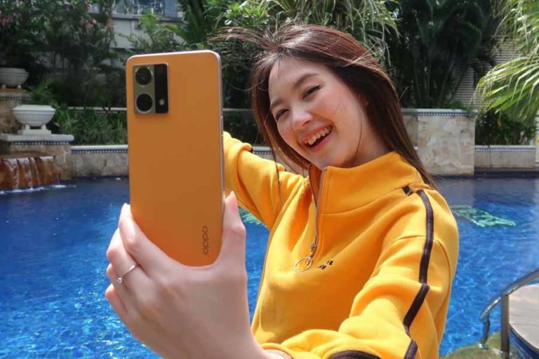 Bawa Sensor Kamera Sony, Oppo Reno7 Ajak Pengguna Makin Berani Selfie