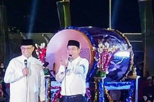 Meriah, Anies dan Pasha Ungu Hadir di Malam Takbiran Jakarta International Stadium