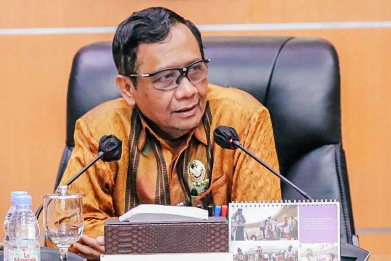 Sangat Berkuasa, Mahfud MD Sebut Sambo Pimpin Kerajaan di Polri