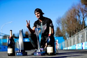 Pebalap Jaguar TCS Racing, Mitch Evans Juarai Jakarta E-Prix 2022